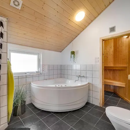Lovely With Sauna, And Covered Terrace * Norby (Ringkobing-Skjern)