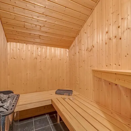 Lovely With Sauna, And Covered Terrace