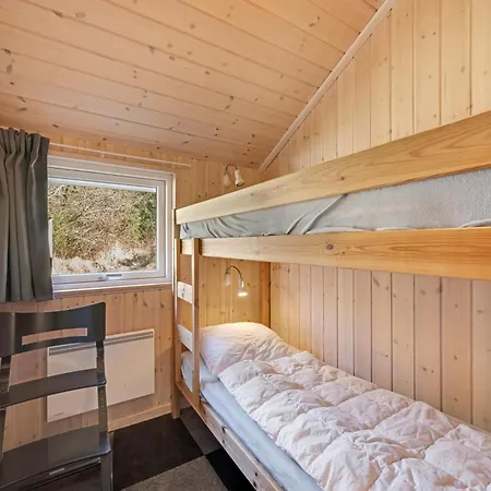 Lovely With Sauna, And Covered Terrace Feriehus *